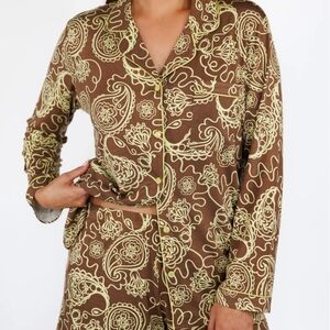 Elegant Brown and Cream Paisley Women's Pajama Set